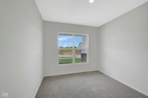 3174 Wrangler DR, Bargersville, IN 46106