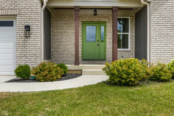 18802 Cromarty CIR, Noblesville, IN 46062