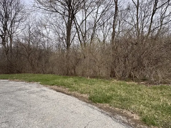 47 Dakota DR, Lawrenceburg, IN 47025