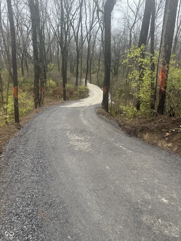 2091 E SR 236, Roachdale, IN 46172