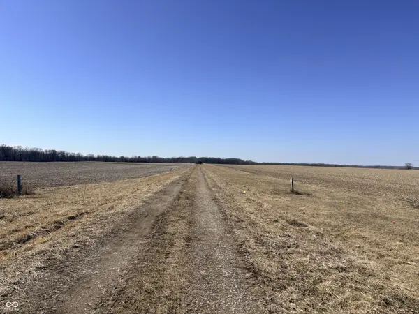 2091 E SR 236, Roachdale, IN 46172