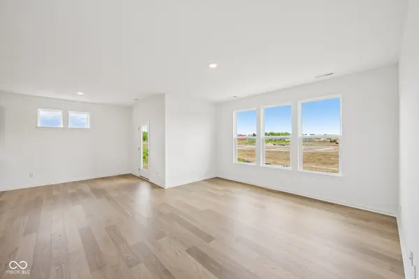 2190 Aviary LN, Danville, IN 46122