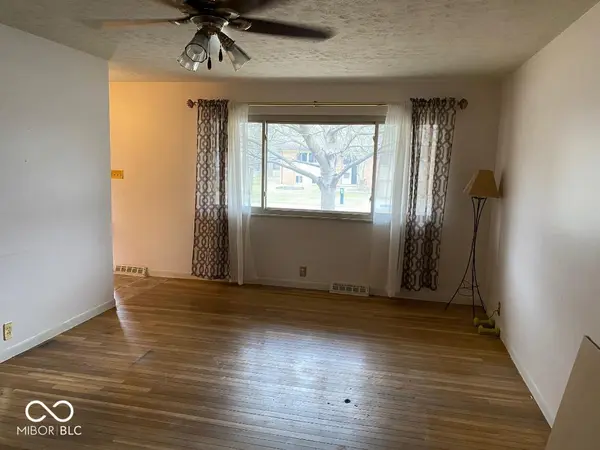 8065 Hoover LN, Indianapolis, IN 46260