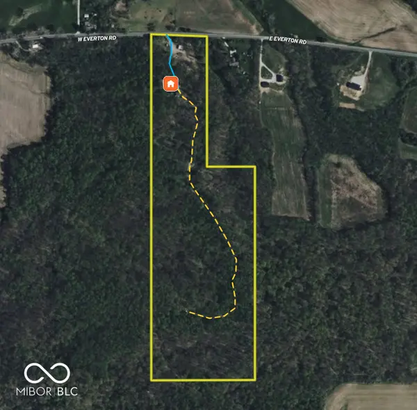 111 W Everton RD, Connersville, IN 47331