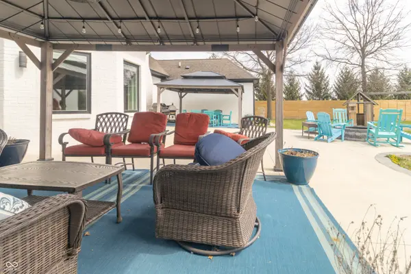 1715 E Twin Oak BLVD, Greenfield, IN 46140