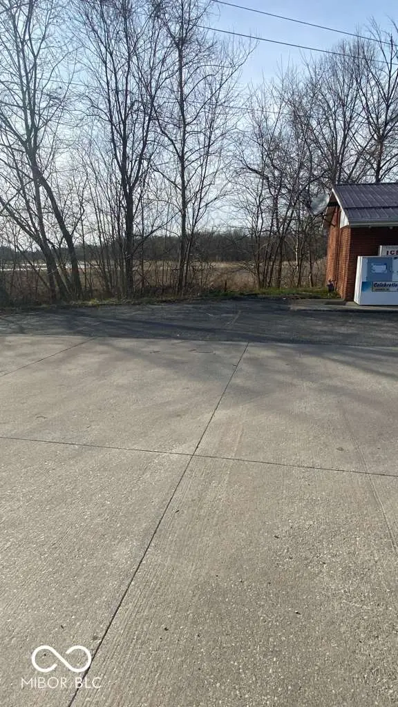 2870 S State Road 61 RD, Winslow, IN 47598