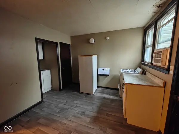 202 E Taylor ST #4, Shelbyville, IN 46176