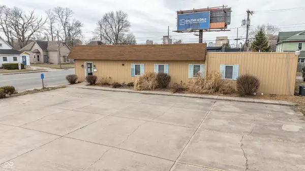 520 E 8th ST, Anderson, IN 46012