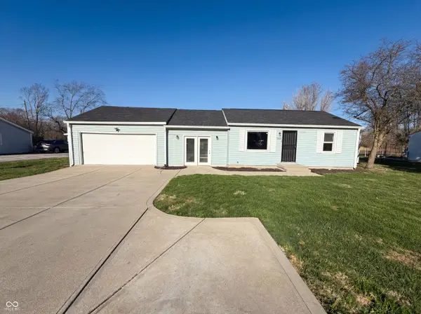1062 Rita DR, Greenwood, IN 46143