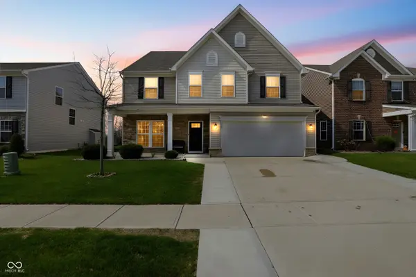 516 Dietz DR, Greenwood, IN 46143