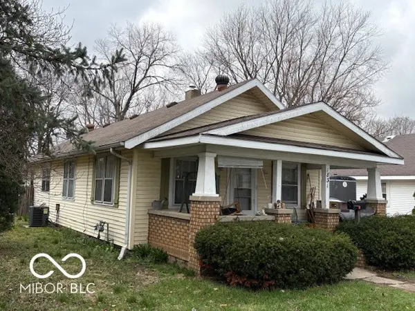1831 Poplar ST, Anderson, IN 46012