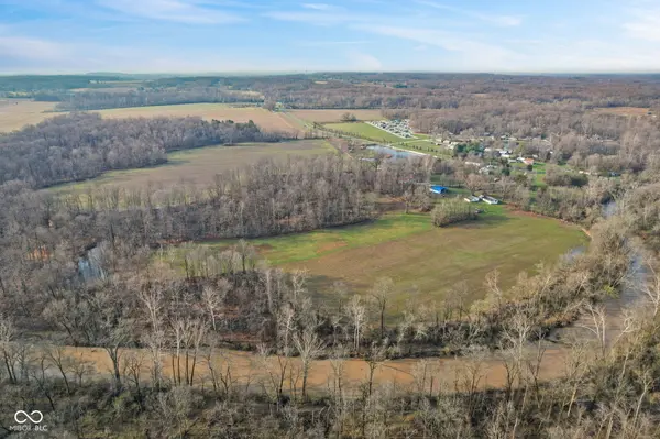 10326 Tower RD, Quincy, IN 47456
