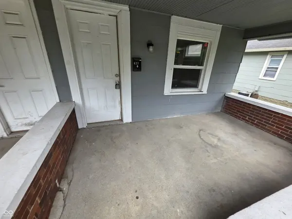 833 N Gladstone AVE, Indianapolis, IN 46201