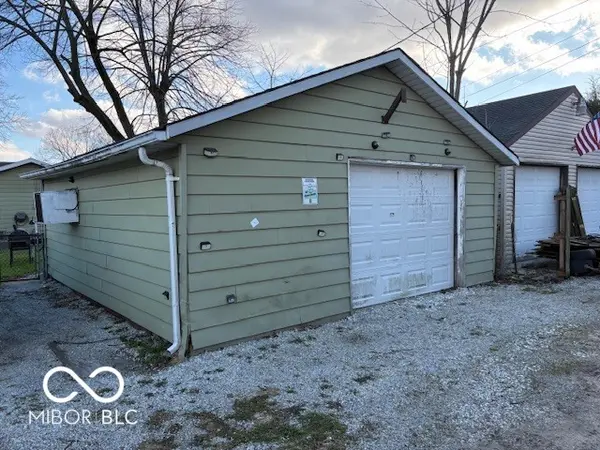 1504 W 13th ST, Muncie, IN 47302