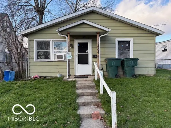 1504 W 13th ST, Muncie, IN 47302