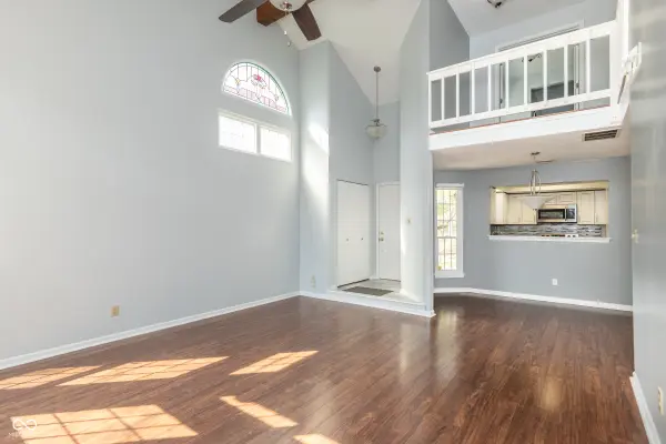 4681 Stansbury LN, Indianapolis, IN 46254