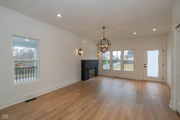 301 W 26th ST, Indianapolis, IN 46208