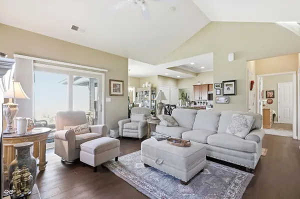 159 Bridgemor LN, Mooresville, IN 46158