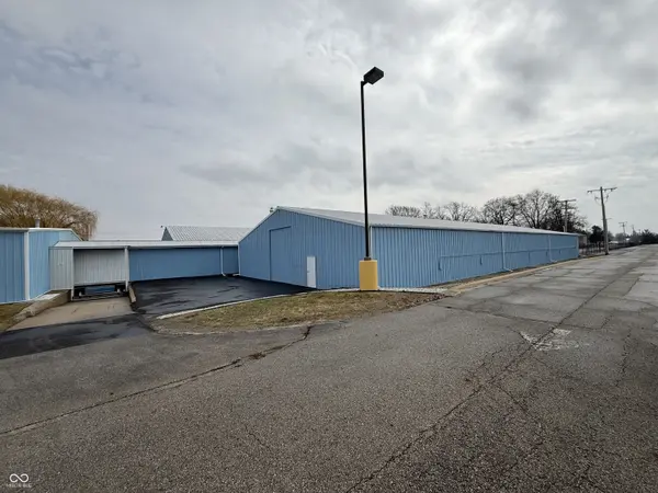 330 Novelty ST, Plymouth, IN 46563