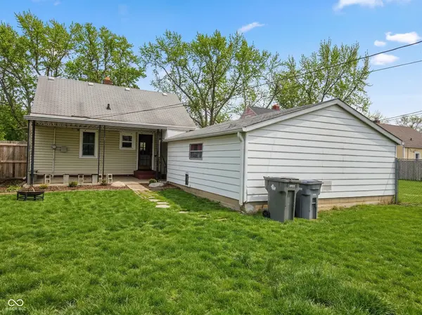 2016 Glenridge DR, Indianapolis, IN 46218