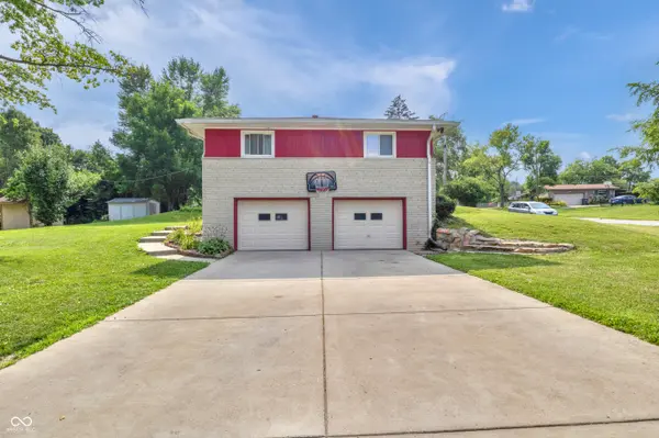 157 E Hill Valley DR, Indianapolis, IN 46227