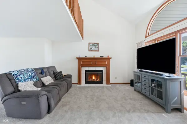 8749 Carriage LN, Pendleton, IN 46064