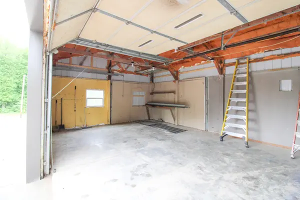 3570 E County Road 20 N, North Vernon, IN 47265