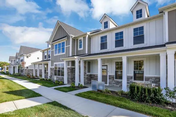 8538 Goldfinch RD, Brownsburg, IN 46112