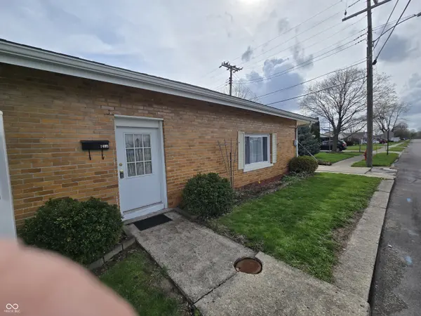 1403 Madison RD, Elwood, IN 46036