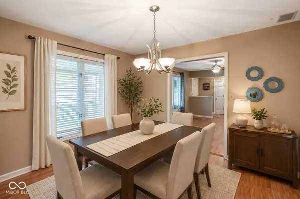 758 Stafford RD, Plainfield, IN 46168