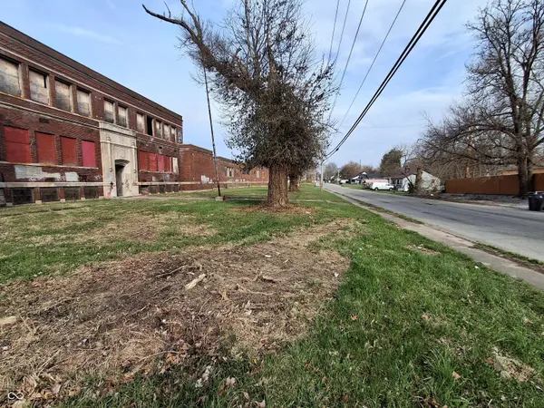 3614 E 36th ST, Indianapolis, IN 46218