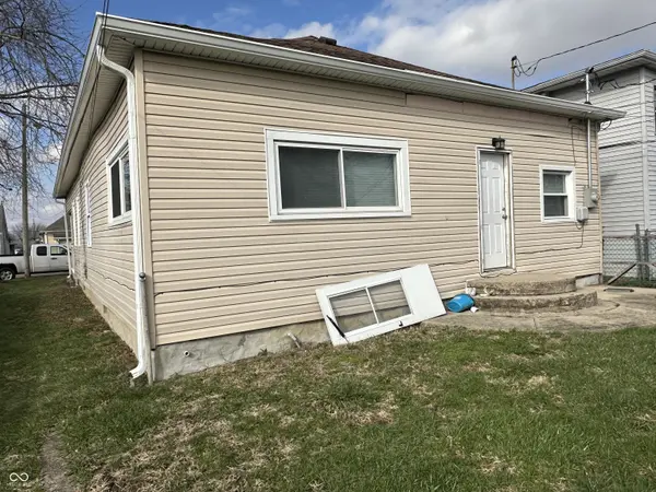 1619 P AVE, New Castle, IN 47362