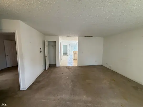 1322 E Naomi ST, Indianapolis, IN 46203