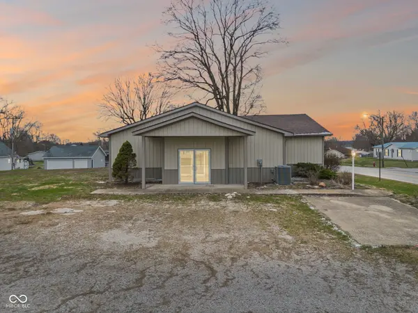 307 S High ST, West Lebanon, IN 47991