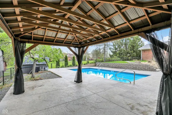 5293 Green Hills DR, Brownsburg, IN 46112