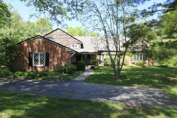 1 Crosstie LN, Batesville, IN 47006