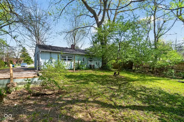 4002 N Mitthoefer RD, Indianapolis, IN 46235