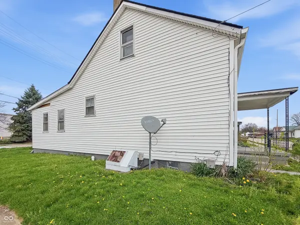 204 E Pennsylvania ST, Shelbyville, IN 46176