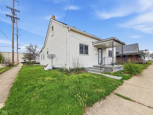 204 E Pennsylvania ST, Shelbyville, IN 46176