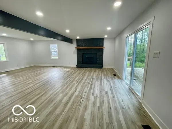 6682 English DR, Avon, IN 46123