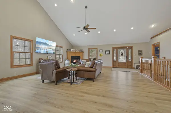 7032 S Burch RD, Bloomington, IN 47403