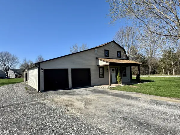 112 Lincoln HLS, Coatesville, IN 46121