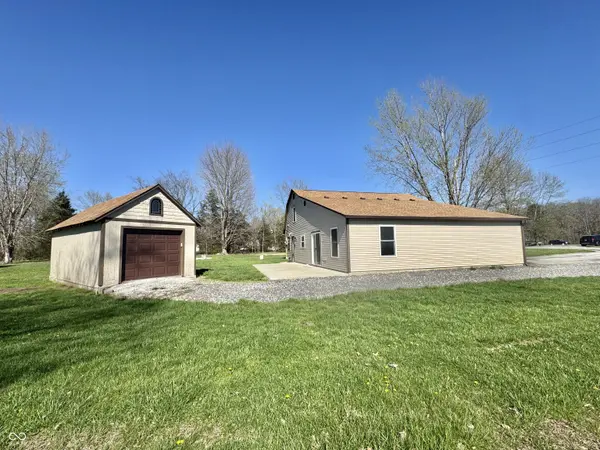 112 Lincoln HLS, Coatesville, IN 46121