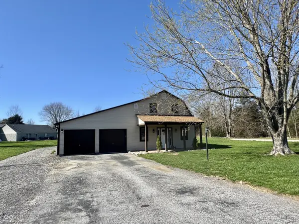 112 Lincoln HLS, Coatesville, IN 46121