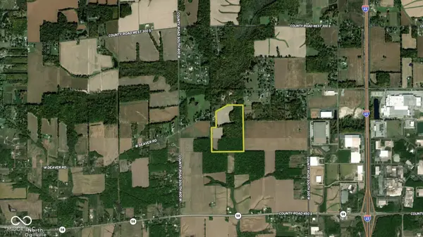 5401 W Deaver RD, Columbus, IN 47201