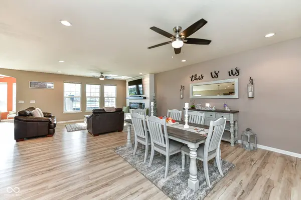 7208 Wooden Grange DR, Indianapolis, IN 46259
