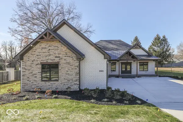 886 J McCool WAY, Greenwood, IN 46142