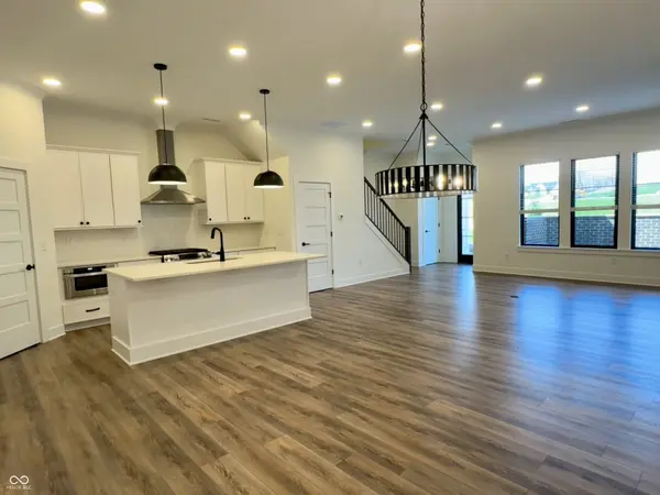 16514 Deerpath WAY, Westfield, IN 46074