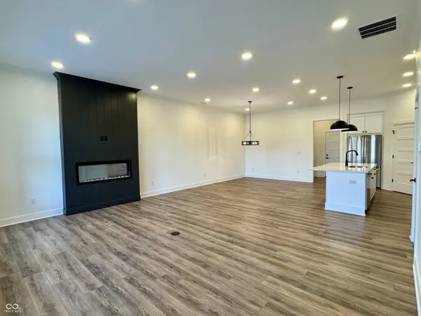 16514 Deerpath WAY, Westfield, IN 46074