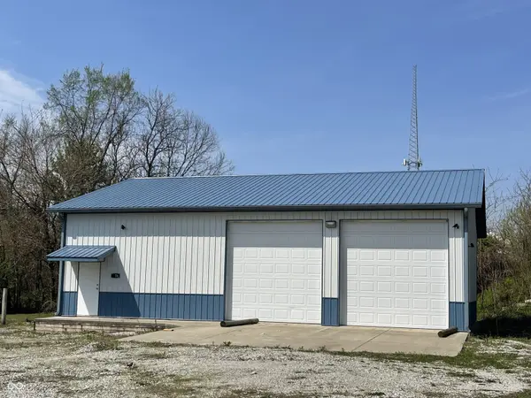 2056 N 4th ST, Terre Haute, IN 47804